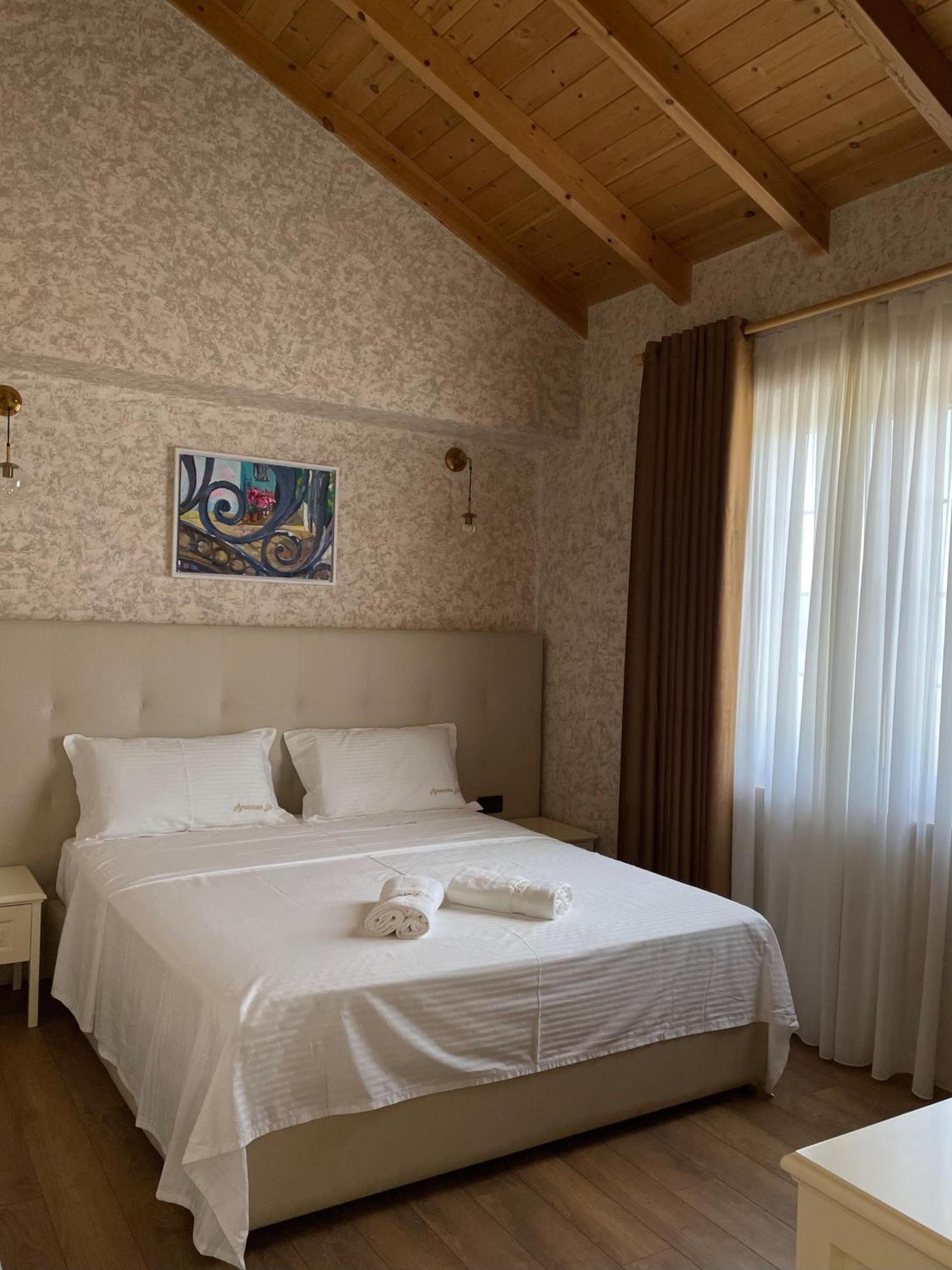 Hotel Agroturizem Eldi Fier Zewnętrze zdjęcie
